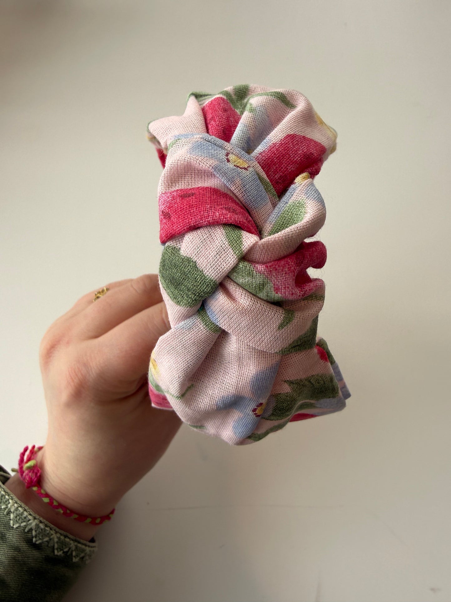 Boho Knotted Headband – Strawberry Floral