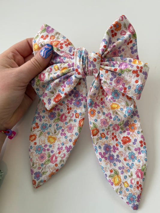 Ditsy Floral Hair Bow Clip – Handmade