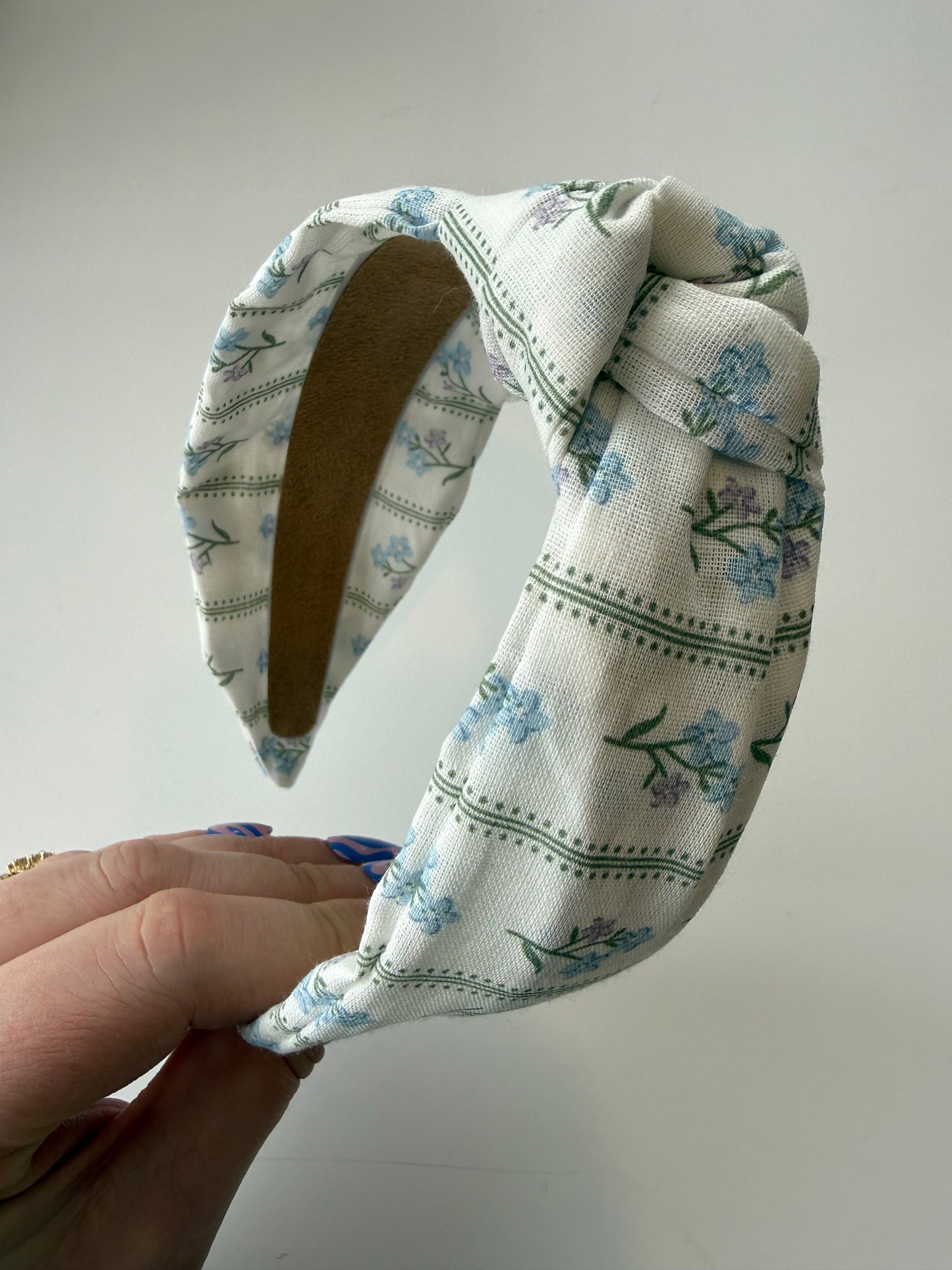 Boho Knotted Headband – Floral Stripe